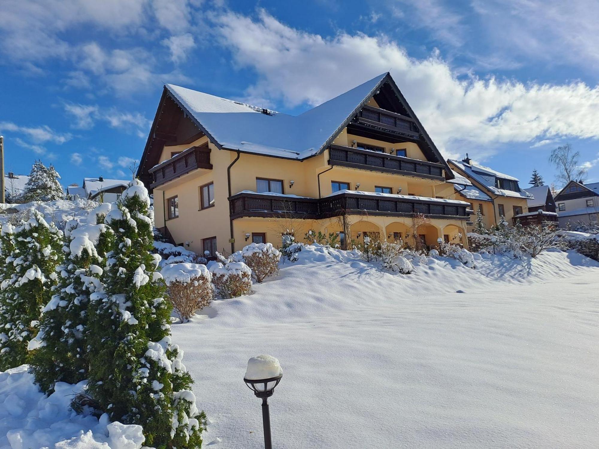 Pension Bergblick Marienberg Kültér fotó